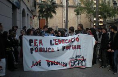 Secundària es mobilitza per l’ensenyament públic al País Valencià