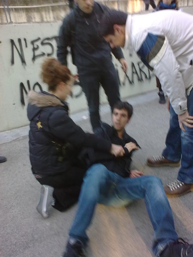 Detenció de l'estudiant a la UAB dilluns 1 de febrer. FOTO: L'ACCENT