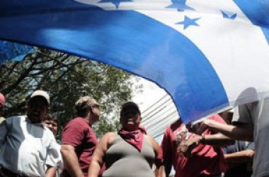 El front de resistència d’Hondures alerta que les eleccions d’avui volen legitimar el cop d’Estat
