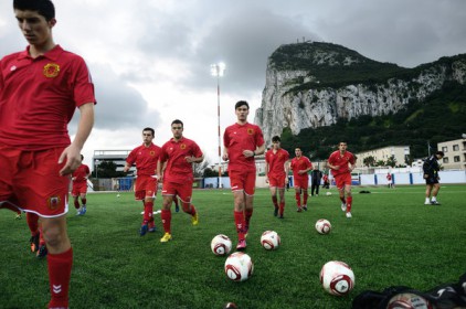 Finalment Gibraltar és acceptada a la UEFA