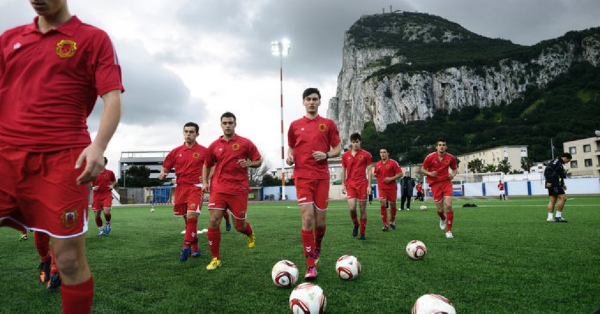 Finalment Gibraltar és acceptada a la UEFA