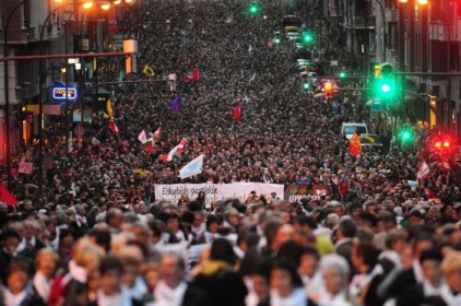 Gran manifestació al País Basc en suport als presoners polítics