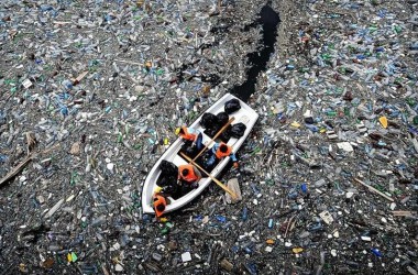 Un mar de plàstics
