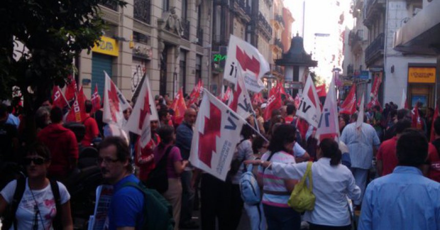 Piquets actius, càrregues policials i seguiment desigual de la vaga al País Valencià