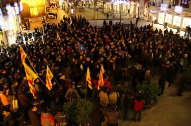 Les imatges de les mobilitzacions en defensa del català a l’escola