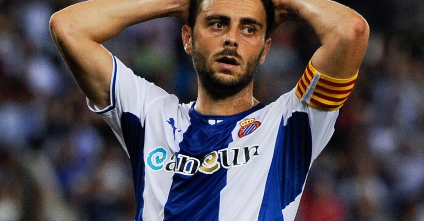 BARCELONA, SPAIN - SEPTEMBER 29:  Sergio Garcia of RCD Espanyol reacts after missing a chance to score during the La Liga match between RCD Espanyol and Getafe CF at Cornella-El Prat Stadium on September 29, 2013 in Barcelona, Spain.  (Photo by David Ramos/Getty Images)