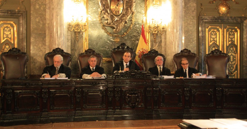 La Fiscalia, el Parlament i la Generalitat demanen condemnes pel setge al Parlament