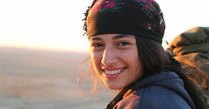 Desmitificant la transformació feminista a Rojava: clars i obscurs