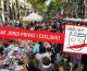 L’ajuntament de Barcelona converteix Sant Jordi en una festa privada i excloent i arracona les entitats populars