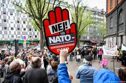 Dones per la Pau i la llibertat de Finlàndia i Suècia contra l’entrada a l’OTAN