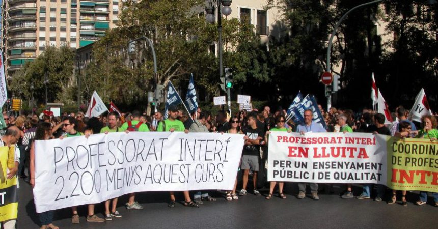La trinxera a les aules: la lluita contra el neoliberalisme i l’espanyolisme