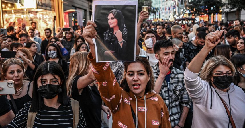 Dona, vida i llibertat: La lluita kurda és al centre de les protestes a l’Iran